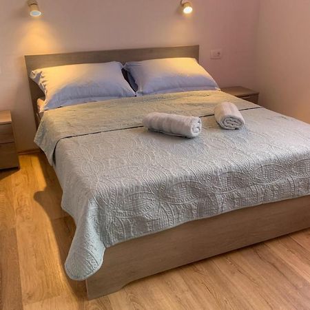 Apartment Lea Mataija Novi Vinodolski Esterno foto