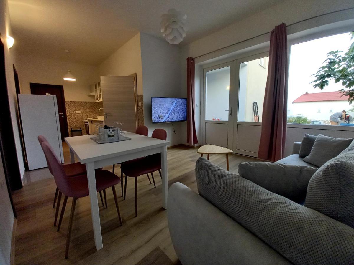 Apartment Lea Mataija Novi Vinodolski Esterno foto