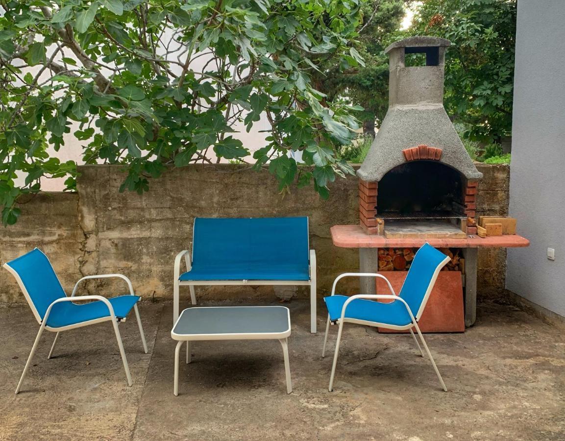 Apartment Lea Mataija Novi Vinodolski Esterno foto