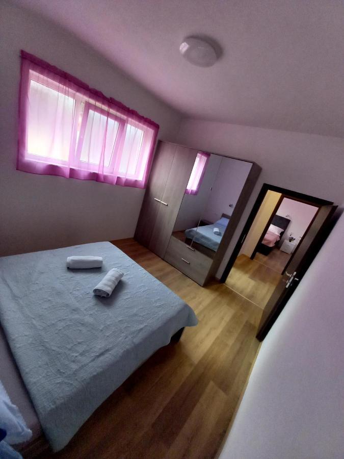 Apartment Lea Mataija Novi Vinodolski Esterno foto