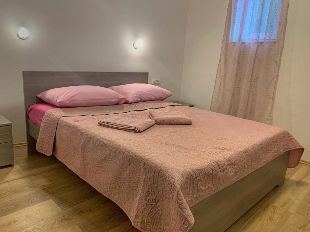 Apartment Lea Mataija Novi Vinodolski Esterno foto