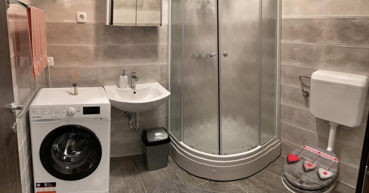 Apartment Lea Mataija Novi Vinodolski Esterno foto