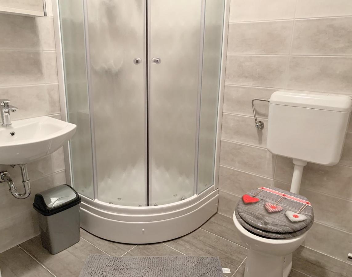 Apartment Lea Mataija Novi Vinodolski Esterno foto